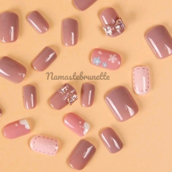 3D Bows & Flowers Press On Nails - Picture 7 of 16